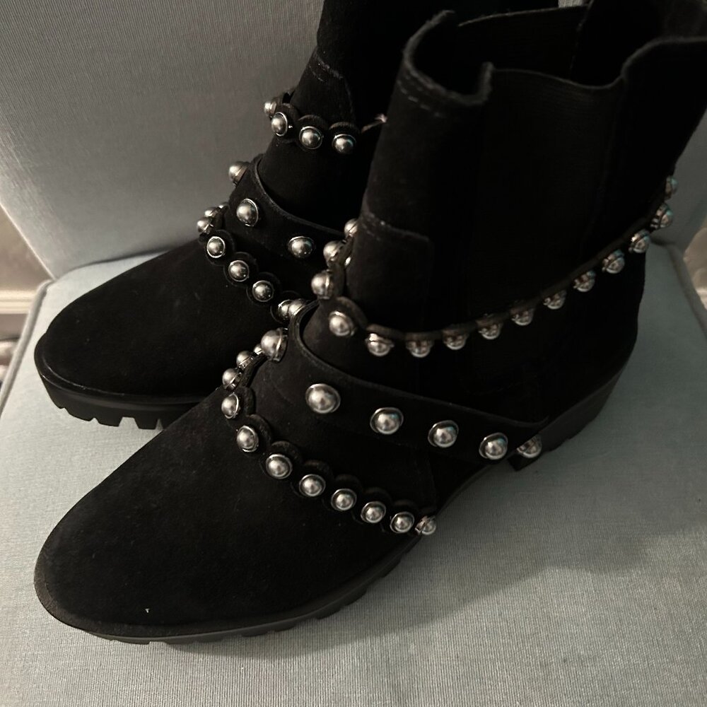 Karl Lagerfeld Pia Faux Leather Pull On Boots - 8.5  New